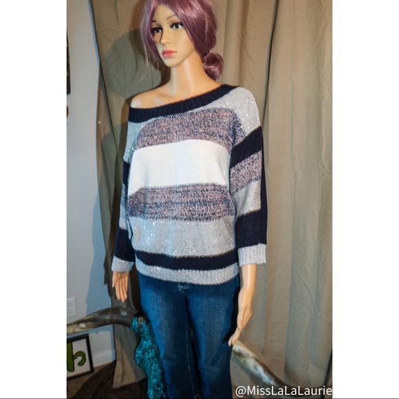 Scoop Neck Horizontal Striped Sweater 💛🌵 - Picture 5 of 8